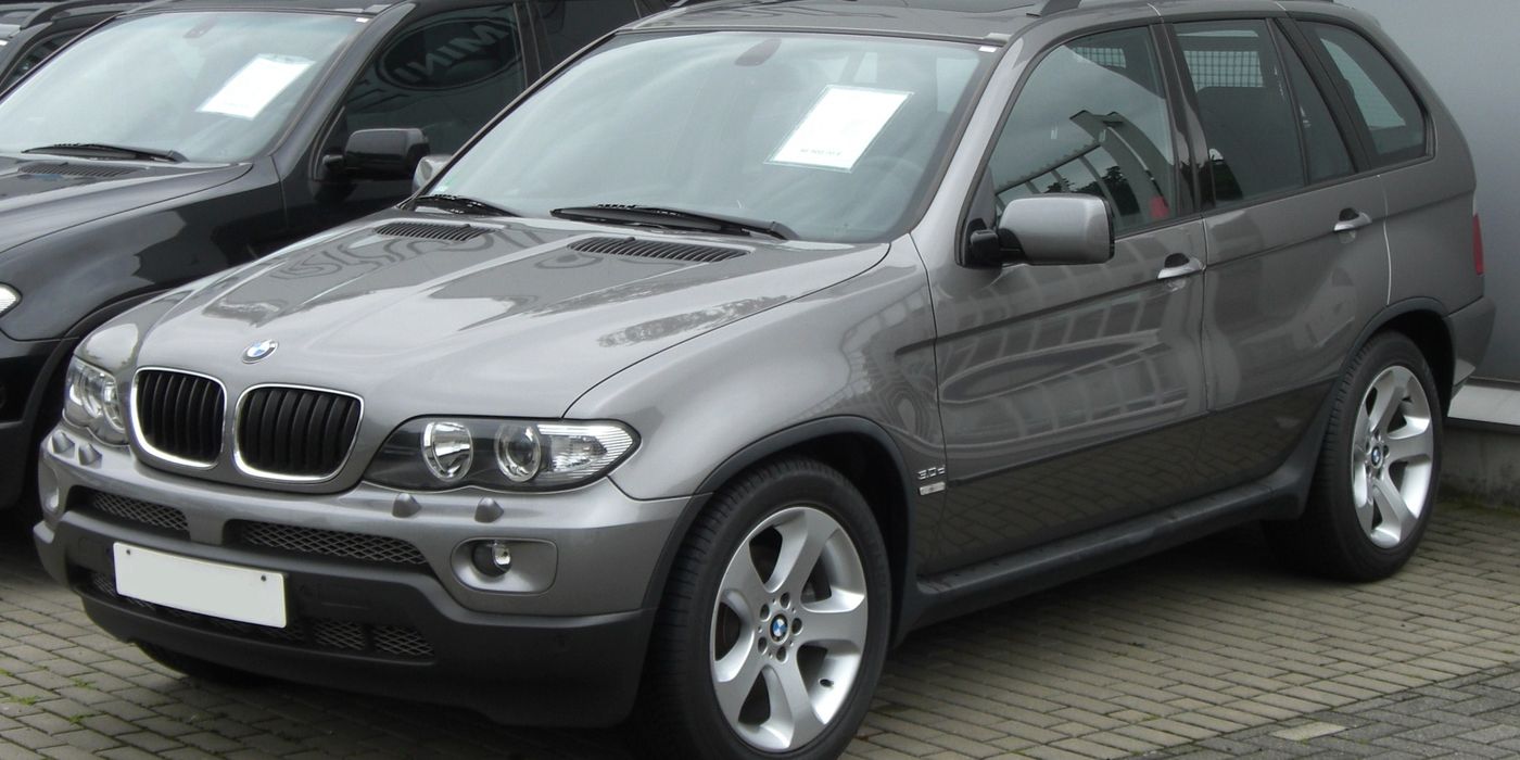 BMW X5 E53 3.0d front view