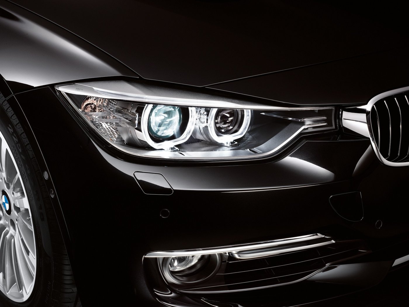BMW F30 headlight LED corona rings