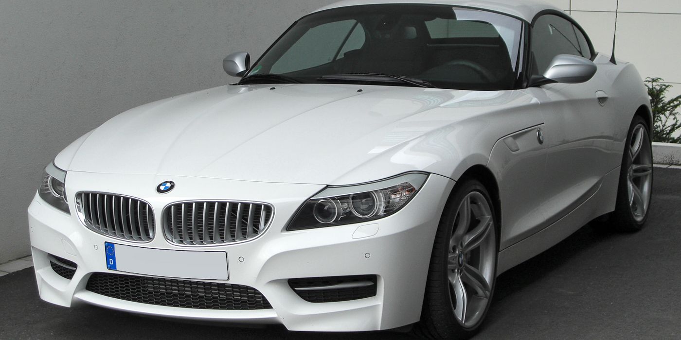 BMW Z4 sDrive35is E89 roadster in white with M Sport package