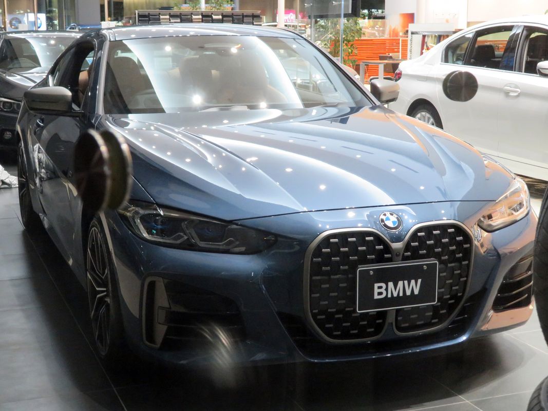 BMW M440i xDrive G22 coupe front view, a B58-powered car commonly fitted with upgraded turbos